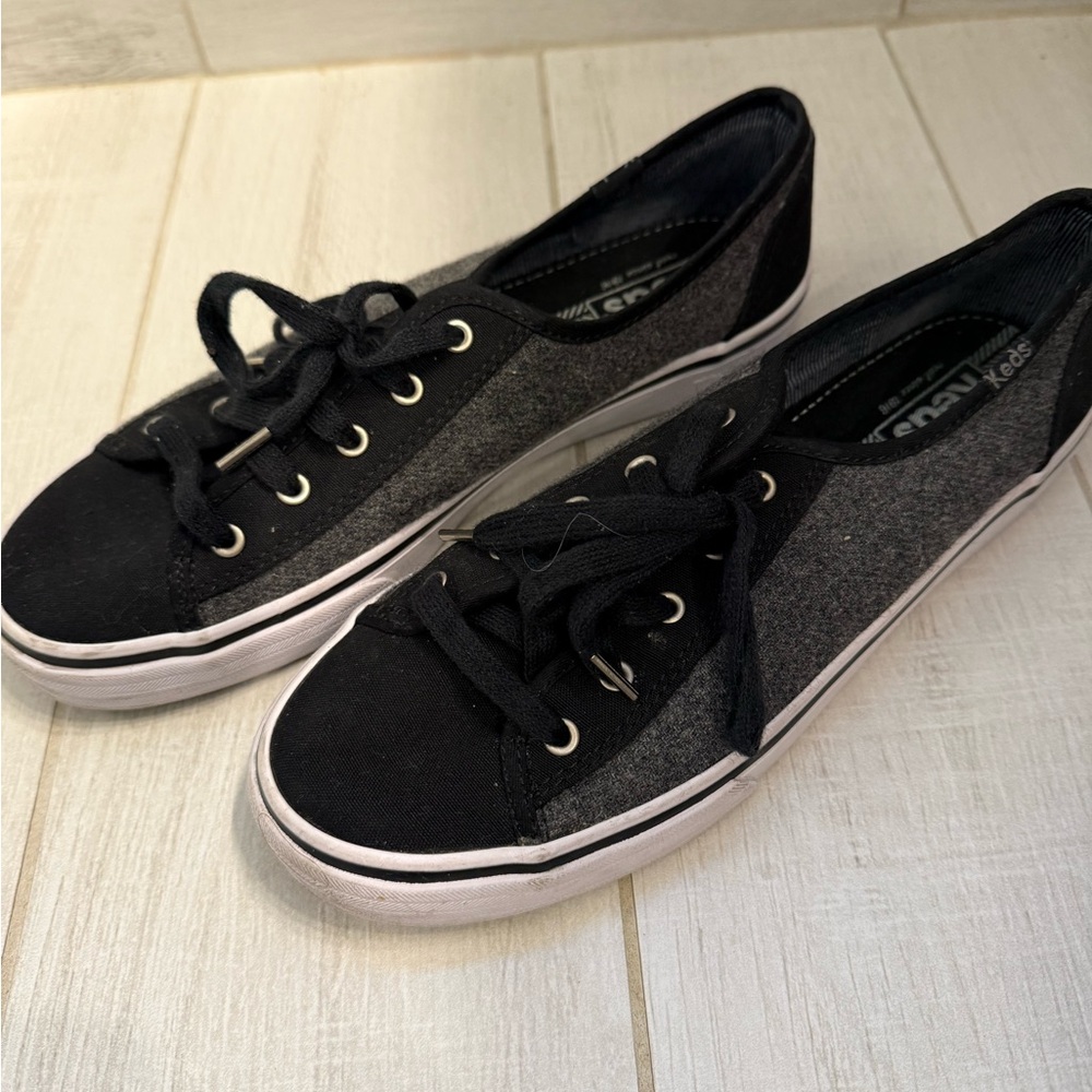 Black and Gray Women's Sneakers